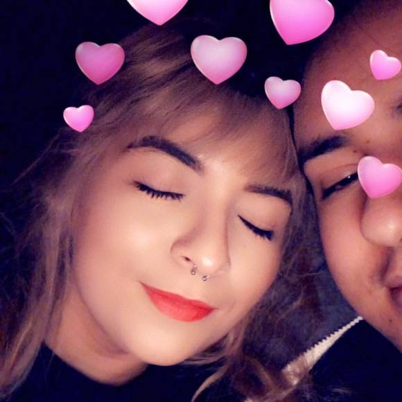 Meet your Posher, Andrea - Picture 1 of 1